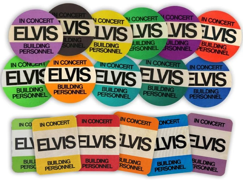Elvis Presley - Concert Badges - 17 pieces